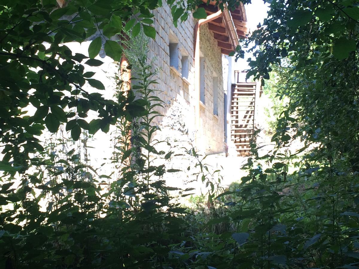 Old Stone Villa Obarok Exterior photo